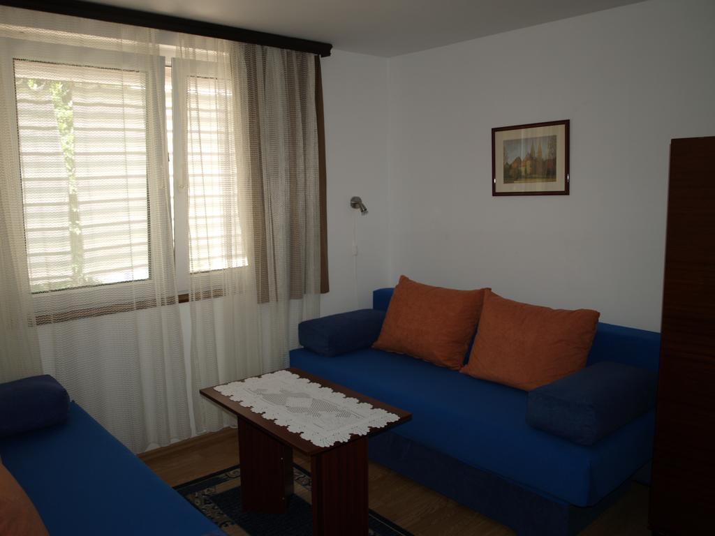 شقة Apartman Nena كلينوفيتسا الغرفة الصورة